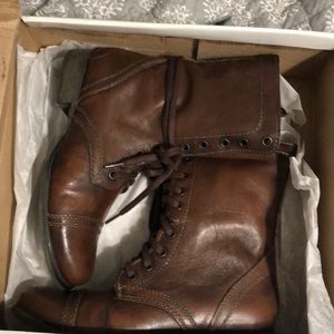 NEW Steve Madden brown leather troopa boots
